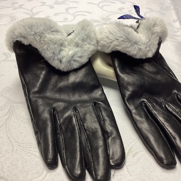 WOMENS gloves apartment 9 NEW must see lined leather - Picture 1 of 6